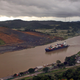 Illustration for article titled Blowing Up the Panama Canal
